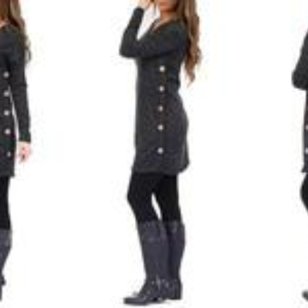 Women's Asymmetrical Hacci Tunic w Fashion Buttons